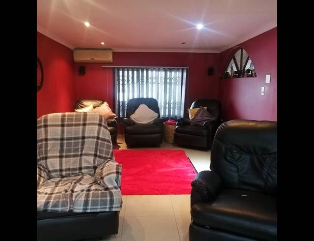 6 BEDROOM HOUSE FOR SALE IN ESCOMBE